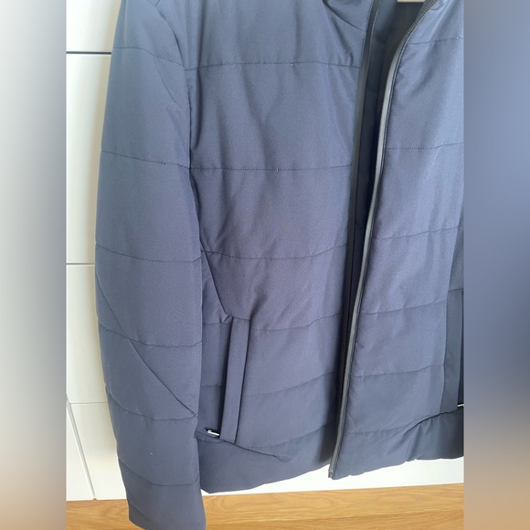 Cardinal of Canada Navy Minimalist jacket - Picture 2 of 10